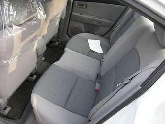 2005 Mazda Axela Pics