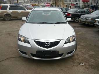 2005 Mazda Axela Pictures