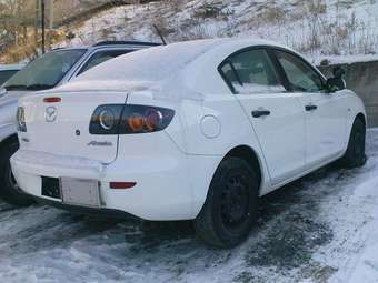 2005 Mazda Axela Pictures