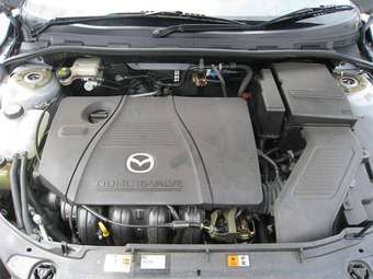 2005 Mazda Axela Pictures