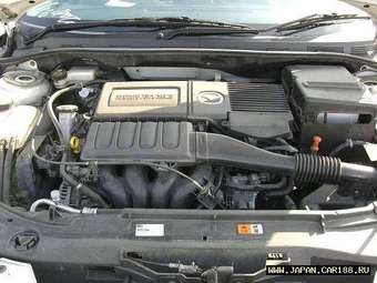 2005 Mazda Axela Pictures