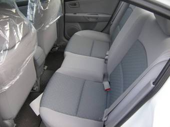 2005 Mazda Axela Images
