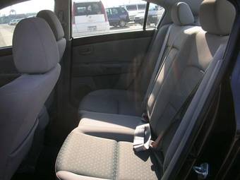 2005 Mazda Axela Photos