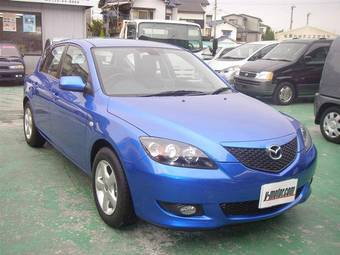 2005 Mazda Axela Pictures