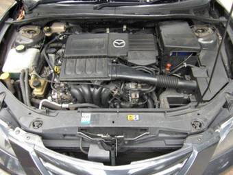 2005 Mazda Axela Pics