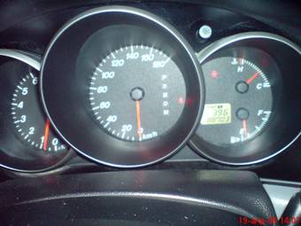 2005 Mazda Axela Photos
