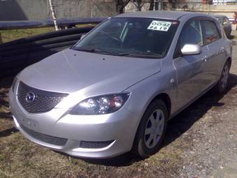 2005 Mazda Axela Images