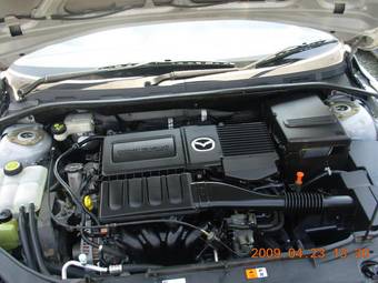 2005 Mazda Axela Pics