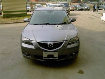 2005 Mazda Axela Photos