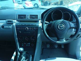 2005 Mazda Axela For Sale