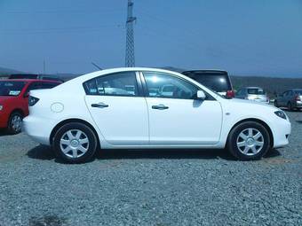 2005 Mazda Axela Wallpapers