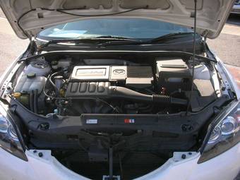 2005 Mazda Axela Images