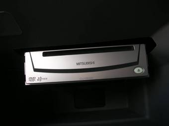 2005 Mazda Axela Photos