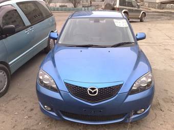 2005 Mazda Axela Pics