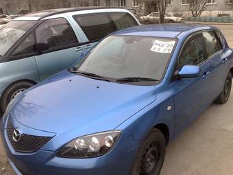 2005 Mazda Axela Pictures
