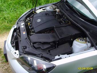 2005 Mazda Axela Photos