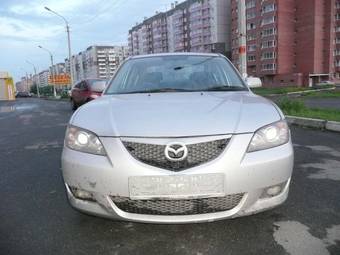 2005 Mazda Axela Pictures