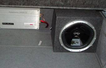 2005 Mazda Axela Photos