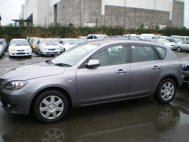 2006 Mazda Axela