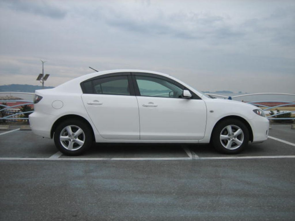 2006 Mazda Axela