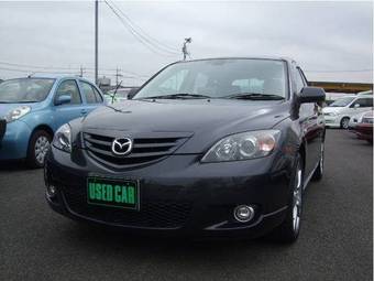 2006 Mazda Axela Photos