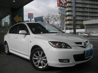 2006 Mazda Axela Pictures