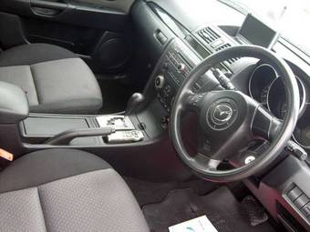 2006 Mazda Axela Pictures