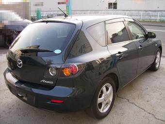 2006 Mazda Axela Pictures