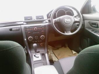 2006 Mazda Axela Pictures