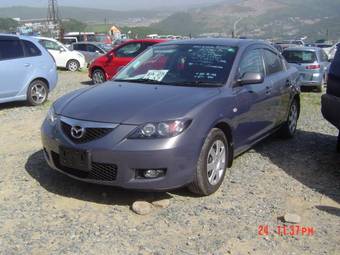 2006 Mazda Axela Photos