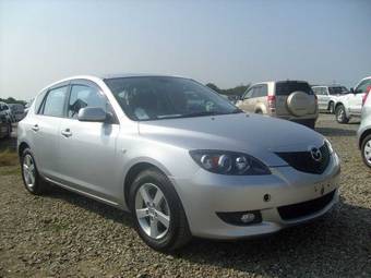 2006 Mazda Axela Photos