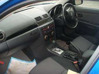 2006 Mazda Axela Images