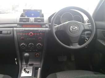 2007 Mazda Axela Photos