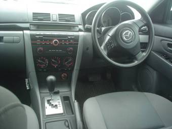 2007 Mazda Axela Photos