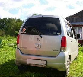 2003 Mazda AZ-Wagon Photos