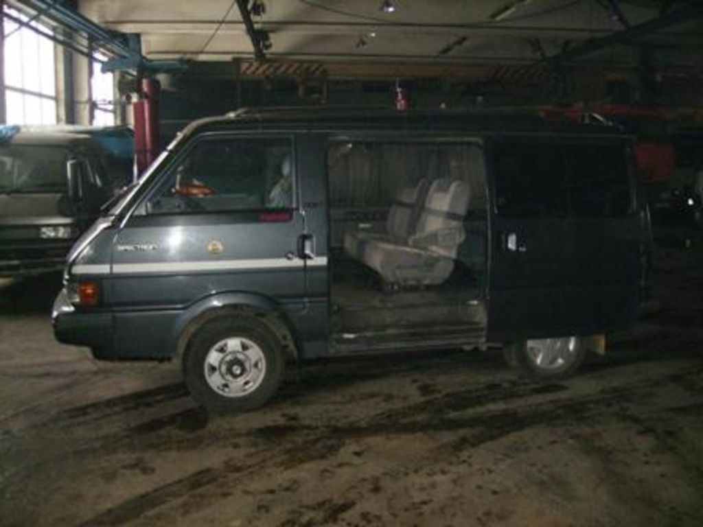 1991 Mazda Bongo