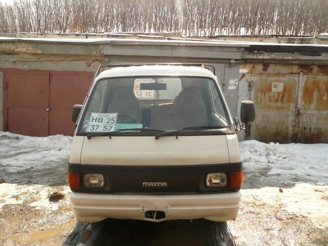 1992 Mazda Bongo