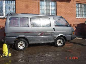 1992 Mazda Bongo