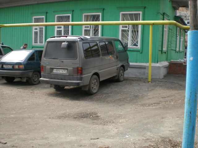 1992 Mazda Bongo