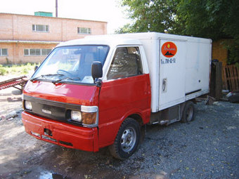 1996 Mazda Bongo Pictures