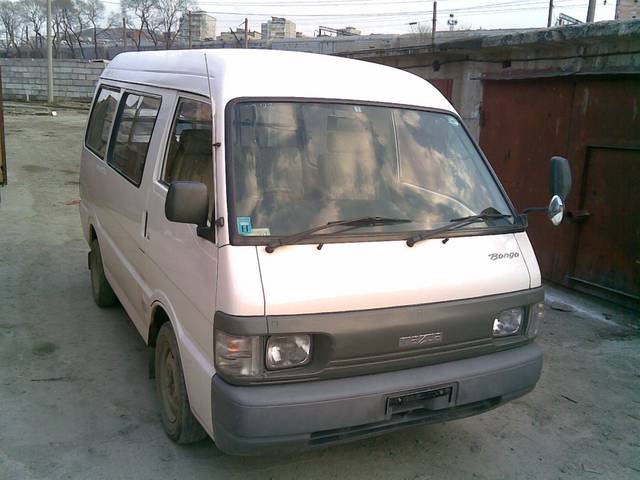 1998 Mazda Bongo