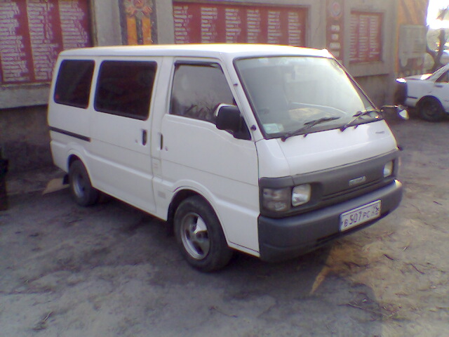 1998 Mazda Bongo