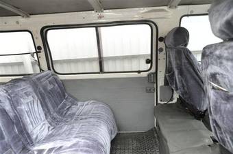 1999 Mazda Bongo Pictures