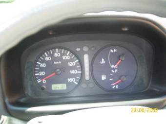 1999 Mazda Bongo Photos
