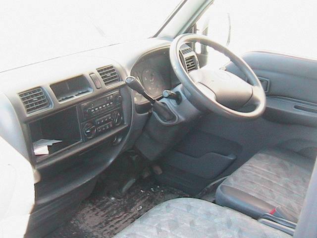 2000 Mazda Bongo