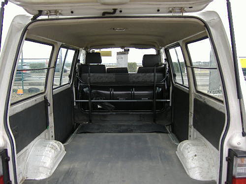 2000 Mazda Bongo