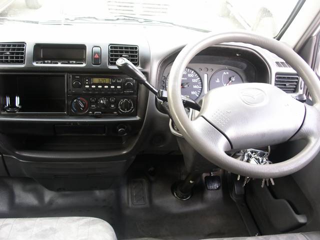 2000 Mazda Bongo