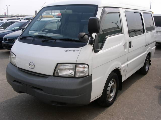 2000 Mazda Bongo