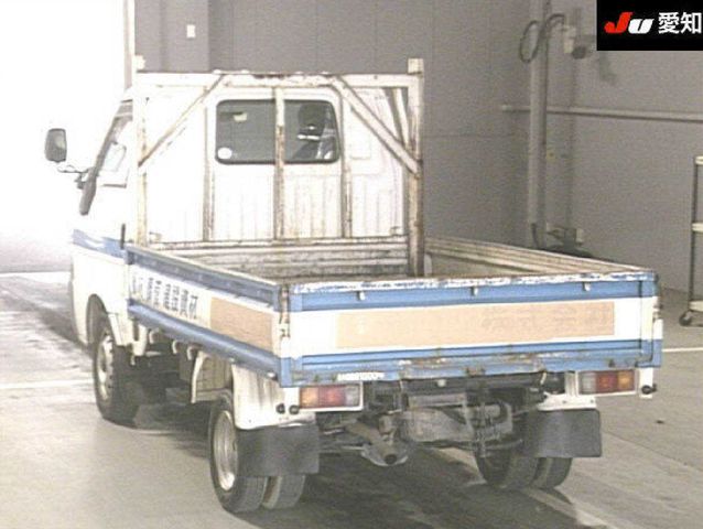 2000 Mazda Bongo