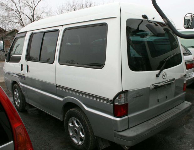 2000 Mazda Bongo